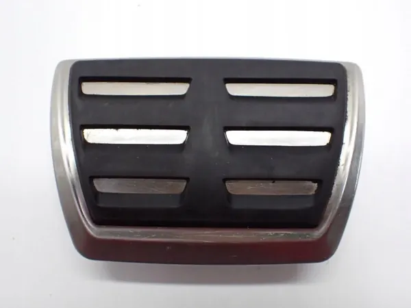 Cache pédale frein OEM 8W1723173A pour Audi A4 B9 image 2
