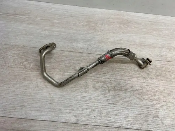 Porsche Turbosmörjningsslang OEM 9461078951 image 4