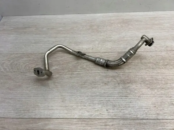 Porsche Turbosmörjningsslang OEM 9461078951 image 6