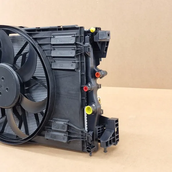 Complete Radiateurs Mercedes A W177 B W247 GLA H247 GLB X247 CLA X118 C118 image 2