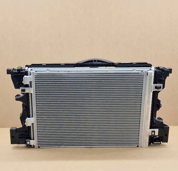 Complete Radiateurs Mercedes A W177 B W247 GLA H247 GLB X247 CLA X118 C118 image 6