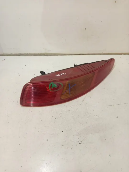Farol traseiro direito usado OEM Alfa Romeo GT 2003-2010 image 2