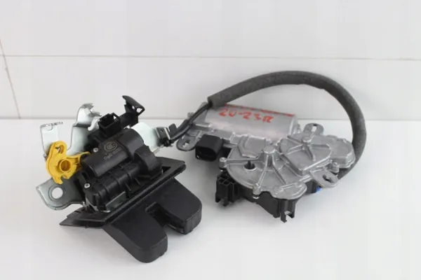 Serrure de coffre OEM 360211830 pour Audi Q2 FL 20-23 image 2