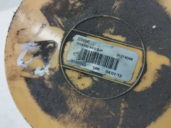 Sensor Nível Combustível Volvo OEM 31274048 - Usado image 6