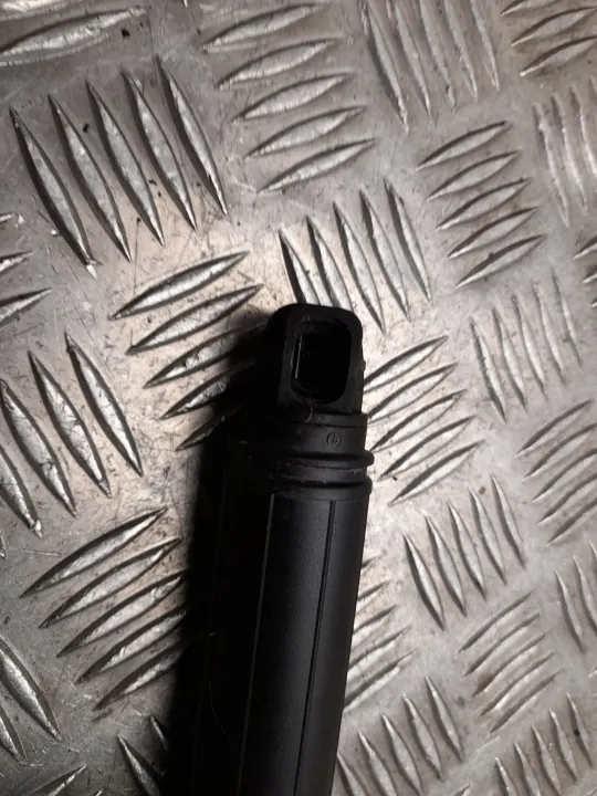 Kaasujousi OEM 3G7827851A Volkswagen Arteonille image 3
