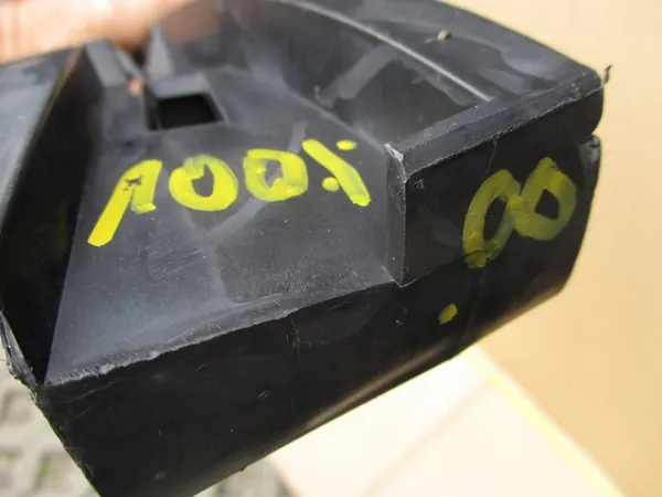 Etupuskuri Imu Renault Kangoo II III 08-13 OEM image 5