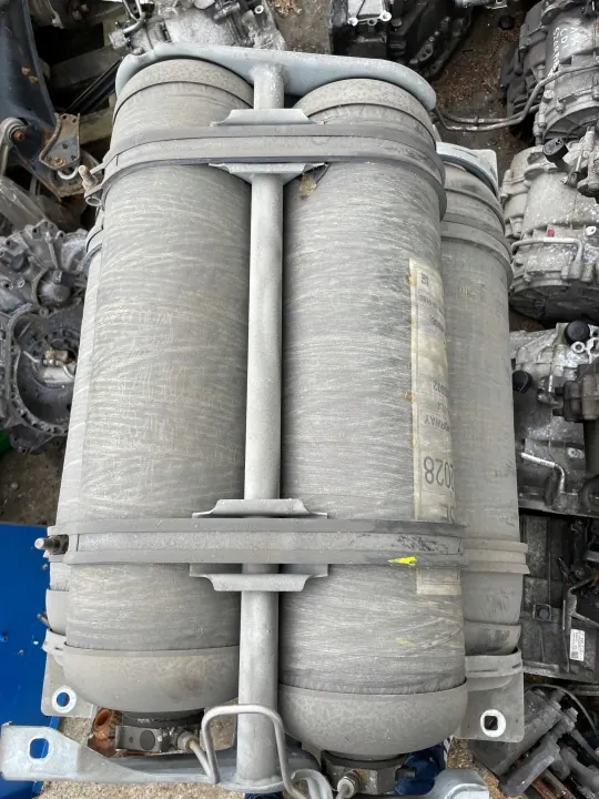 Mercedes B-Klasse W245 CNG-tank OEM ZBIORNIK ziemny NGT image 4