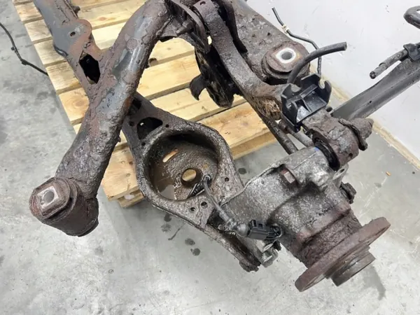 Audi S3 8P achterophangingbalk OEM 5N0505235Q image 6