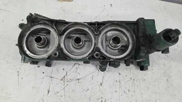 Support de filtre à huile OEM 21905151 pour Volvo FH4 image 2