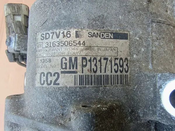 Compresseur de Climatisation Opel Fiat 1.9 CDTI image 4