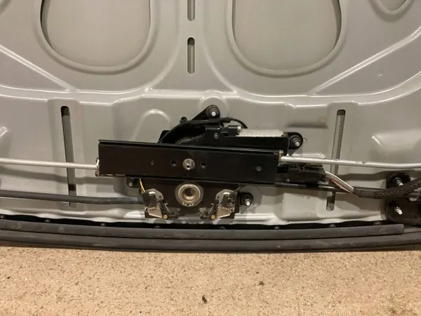 Begagnat BMW M4 F82/F83 tak OEM LPV19565 image 3
