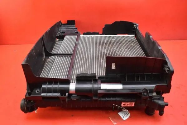 Radiateur d'eau OEM 25310N7030 pour Hyundai Tucson 1.6 Hybride image 10