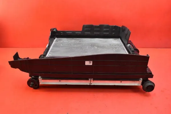 Radiateur d'eau OEM 25310N7030 pour Hyundai Tucson 1.6 Hybride image 9