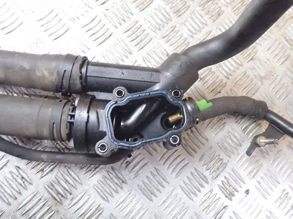 Carcasa de termostato JAGUAR XF (X250) 2.2L Diesel image 2