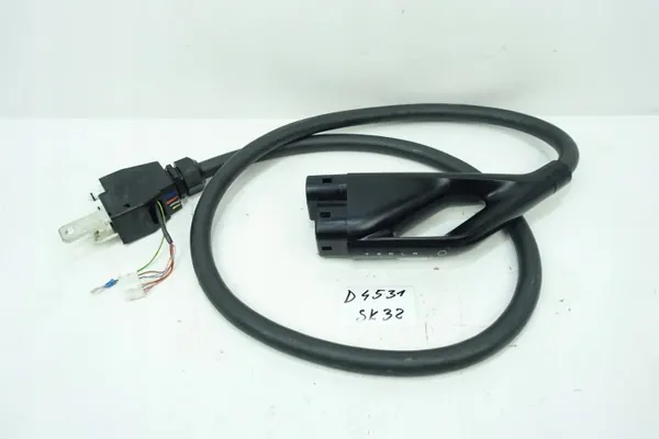 Câble Port de Charge Tesla OEM 1518751-00-C image 2