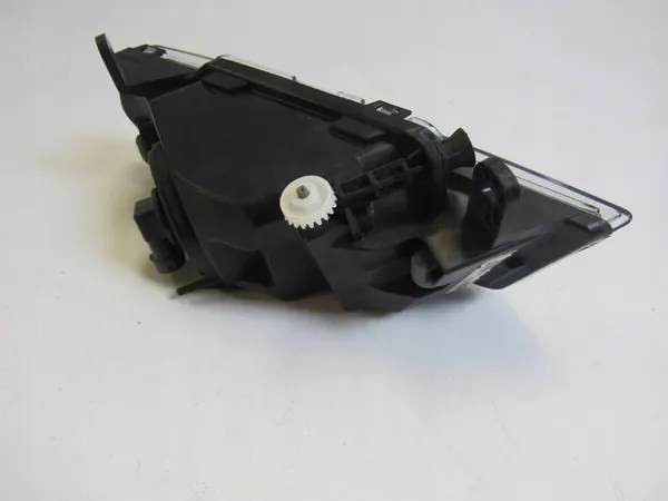 Farol de neblina dianteiro esquerdo Skoda Yeti (5L) 5L0941699B image 4