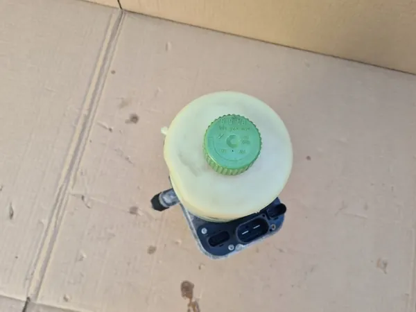 Bomba de direção OEM 6R0423156A para SEAT Ibiza IV image 3