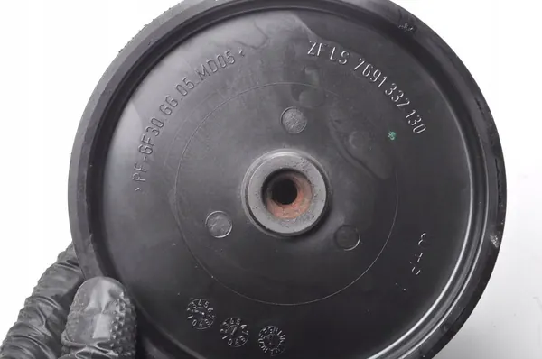 MERCEDES SLK R171 1.8 Servostyrningspump A0034664101 image 3