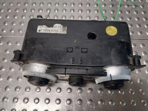 Panneau de climatisation Mercedes-Benz SL R230 image 2