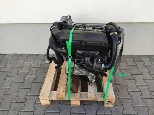 Motor Completo OEM 5F02 con Inyectores y Turbo image 4