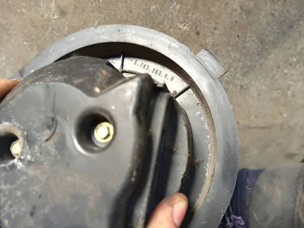 Renault Clio II 2002 Motor do Ventilador 5.763.203.0.0 image 6