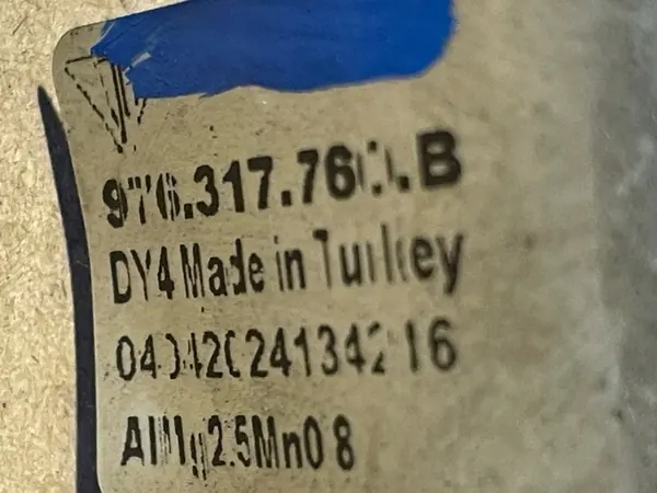 Tuyau d'huile Porsche Panamera 976317760B image 4