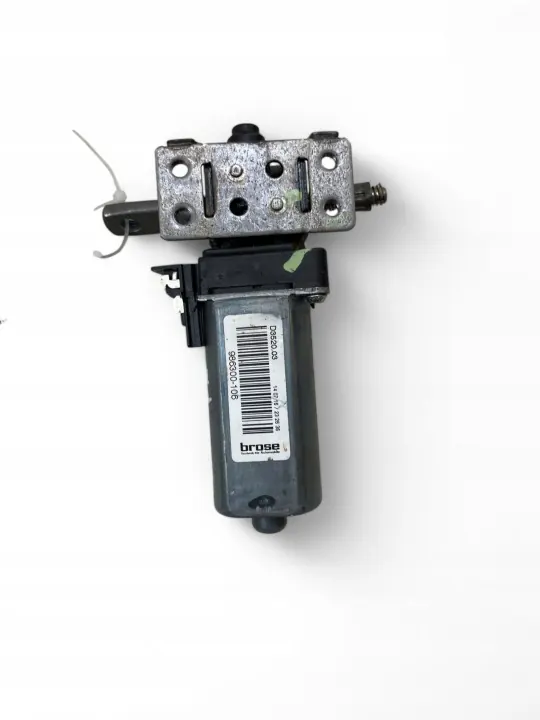 Mercedes-Benz GLS X166 Sitzmotor OEM 986300106 image 7