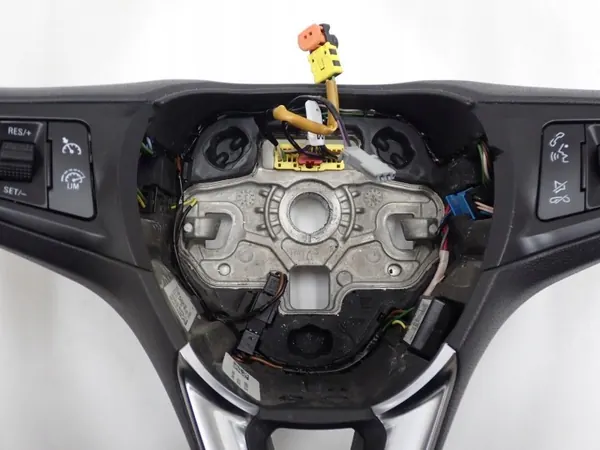 OEM KIEROWNICA MULTIFUNKCJA SKÓRA OPEL ASTRA K V 17R image 3