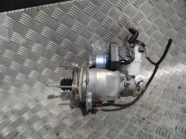 Bomba de servofreno Dacia Bigster 2025 OEM 0204859765 image 2