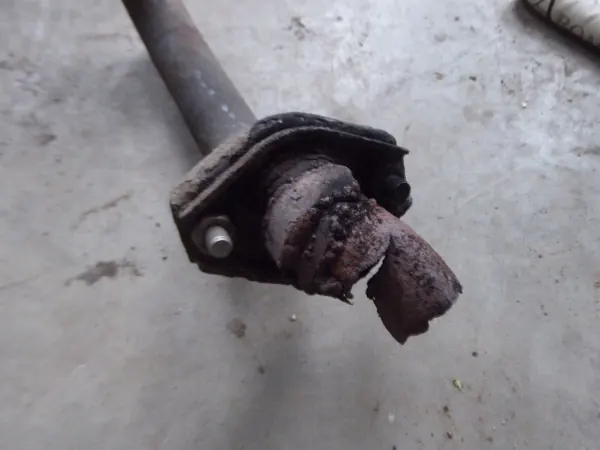 Silencieux central d'échappement NISSAN ALMERA N16 00-02 OEM image 2