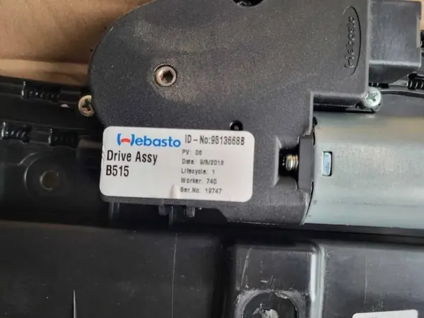 Toit ouvrant Ford Ecosport OEM 9513668B 2018-2021 image 8
