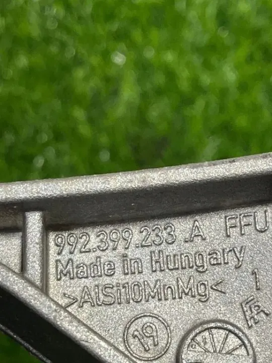 Suporte caixa Porsche 911 (992) OEM 992399233A image 4