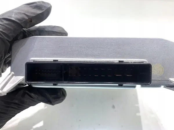OEM 5K0035456D ohjauspumppu VW Passat B7 image 3