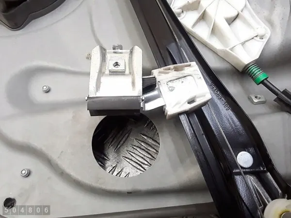 Régulateur de vitre Mercedes A W169 OEM a1697202879 image 8