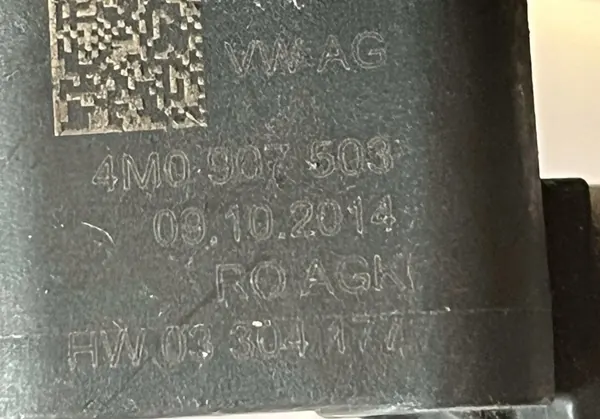Sensor de nível traseiro esquerdo Audi A4 B9 A5 2017-2025 4M0907503 image 4