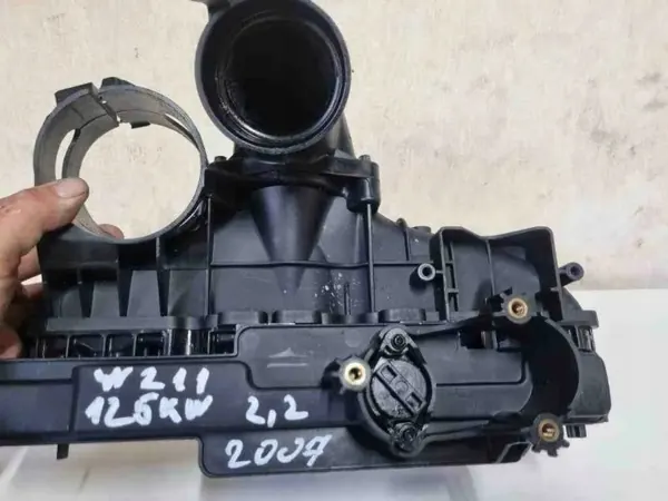 Insugningsgrenrör Mercedes-Benz C W203 OEM A646098002 image 3