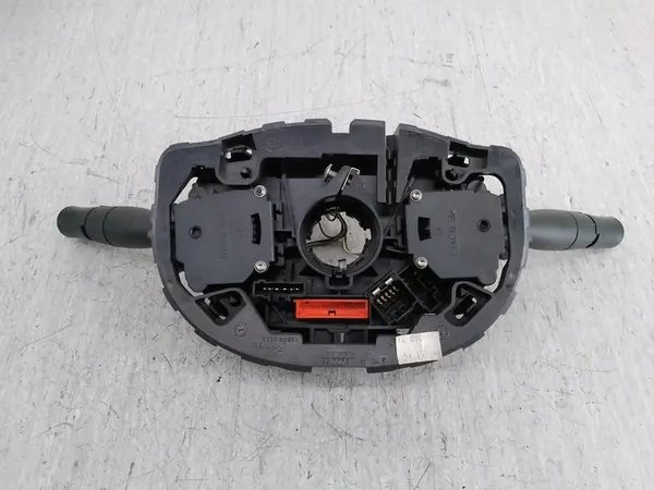 Gecombineerde schakelaar Renault Megane II 1.5 DCI OEM 8200216456 image 2