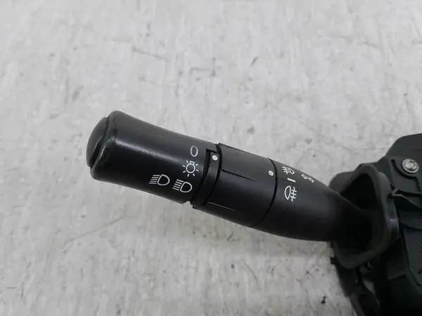 Gecombineerde schakelaar Renault Megane II 1.5 DCI OEM 8200216456 image 4