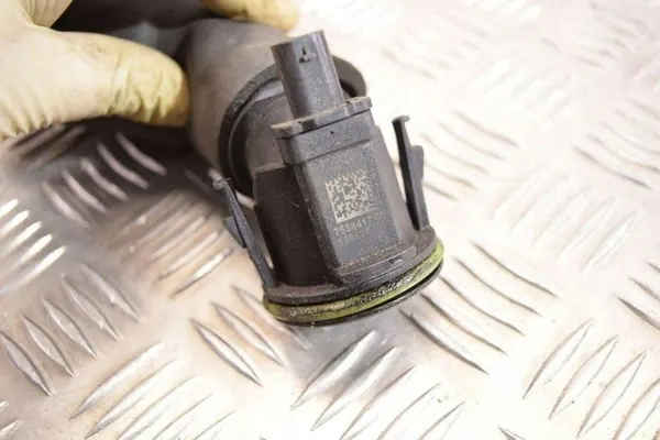 Jäähdytysputki BMW 1 (F20) 2.0L Bensiini image 2