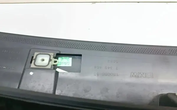 Spoiler de porta-malas BMW OE 7349464 - Usado image 5