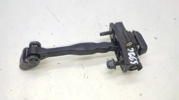 Parada de porta dianteira direita Volvo XC60 II image 2