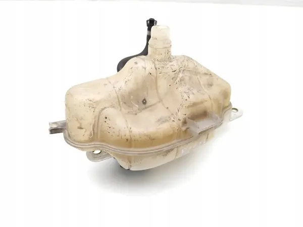 Vauxhall Corsa Kühlmittel-Ausdehnungsbehälter 1.4 2016 image 6