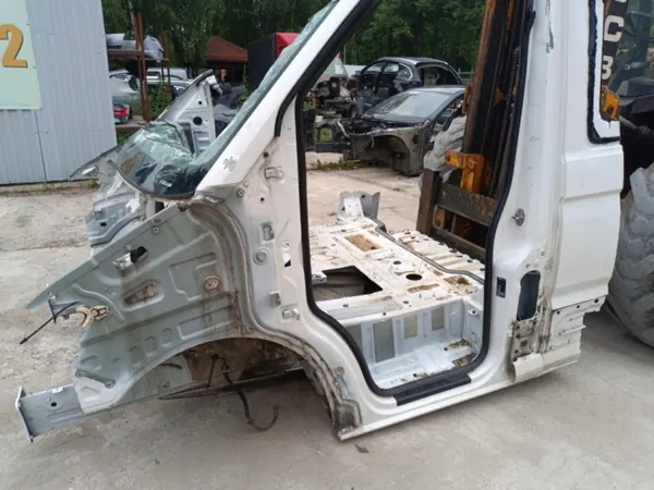MAN Crafter II vasen neljännes-aluslevy OEM 12773 image 3