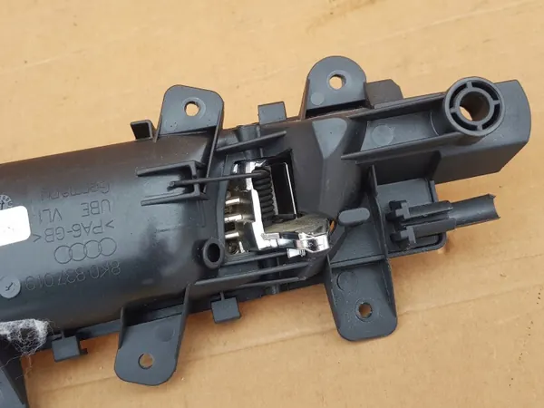 Poignée de Porte OEM UCHWYT - Gauche Avant Audi A4 B8 image 10