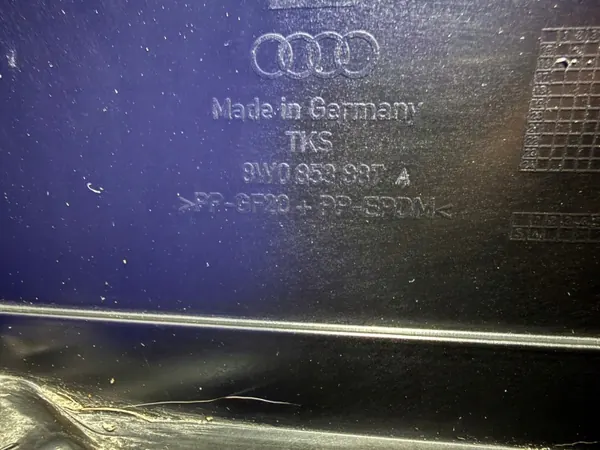 OEM 8W0821171A Aile Avant Gauche Complète Audi A4 B9 image 8