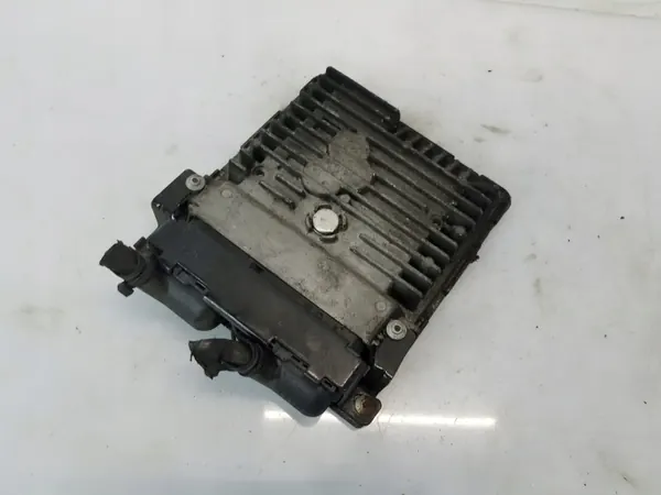 Computadora Motor Skoda 03L906023LL para Roomster 1.6 TDI image 2
