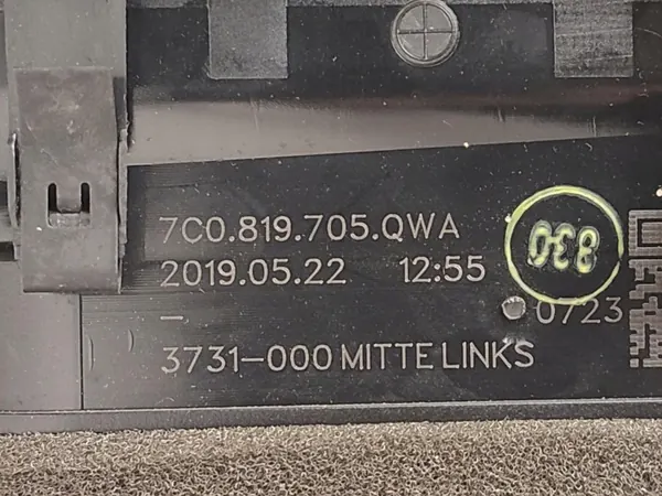 Rahmen Lüftungsgitter Konsole Vorne OEM 7C0857038F image 8