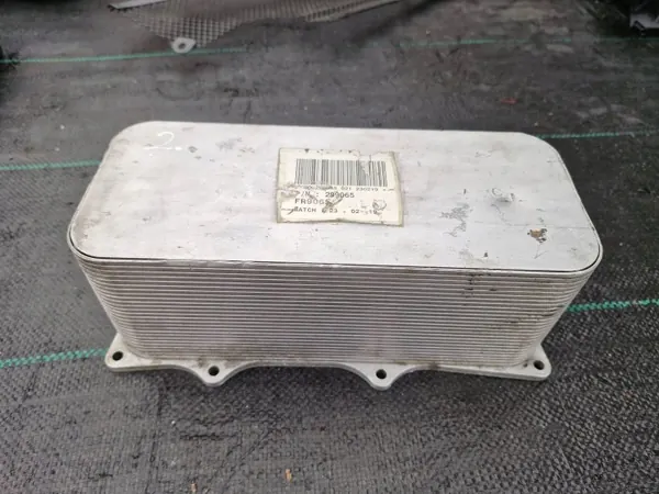 Refroidisseur d'huile boîte Ferrari 488 Pista OEM 000269065 image 3