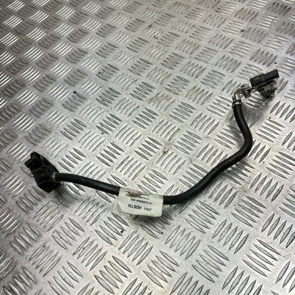 Volvo XC60 2020 accukabel OEM 31433901 image 2