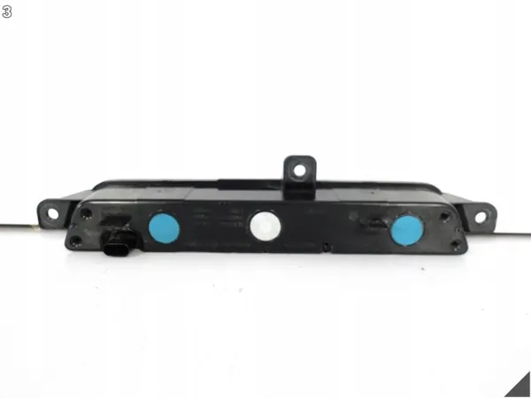Feu antibrouillard arrière Opel OEM 67037261 Astra L VI image 4